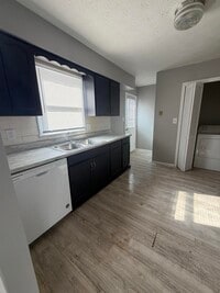 Building Photo - 343 Rebel Rd