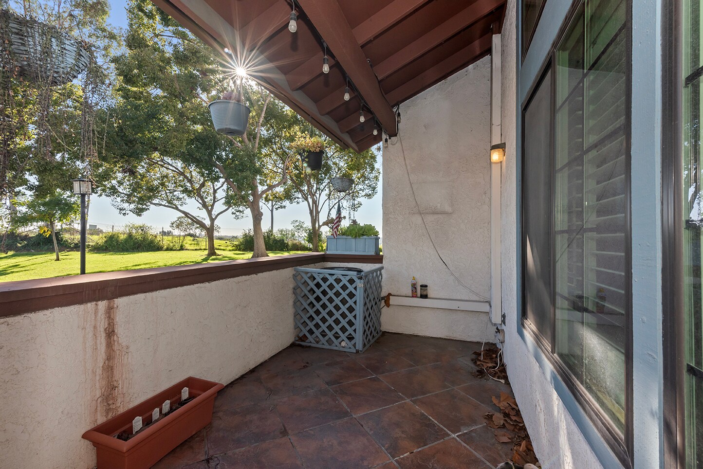 Building Photo - 7880 Mission Vista Dr