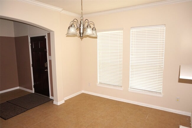 Building Photo - 13415 Nigh Way