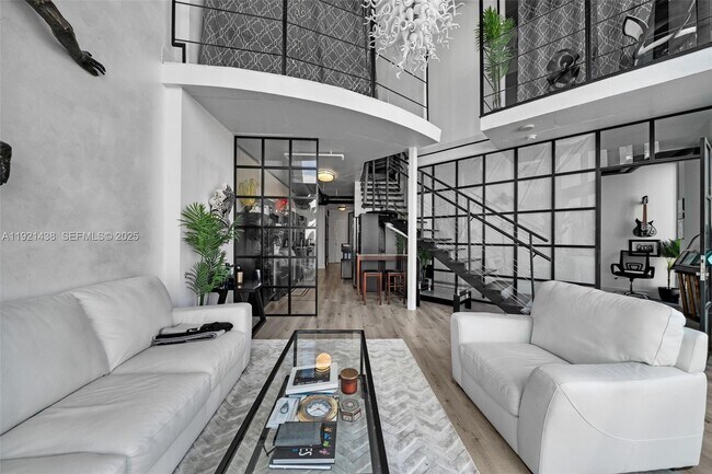 Building Photo - 690 SW 1st Ct