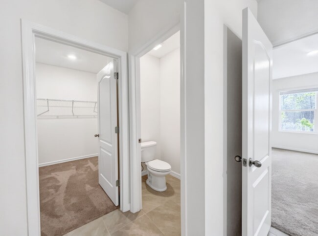 Building Photo - 13 Melogold Dr