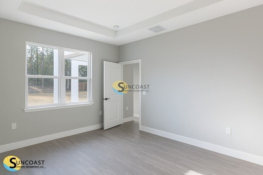 Building Photo - 16837 SW 47th Court Rd