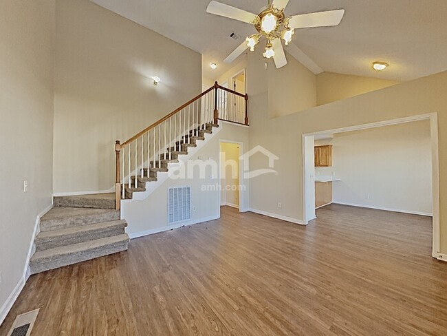 Building Photo - 118 Shady View Dr