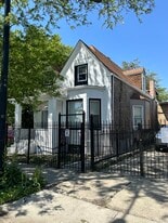 Building Photo - 2720 W Harrison St