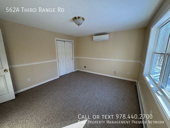 Building Photo - 562A Third Range Rd