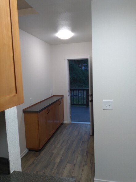 Building Photo - 2814 S 138th St