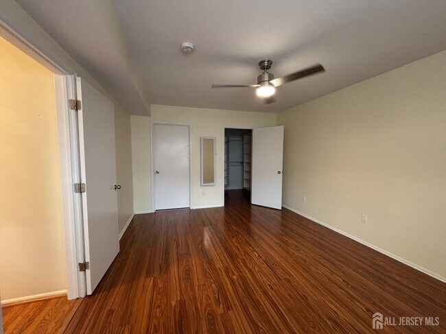 Building Photo - 1301 Plymouth Rd