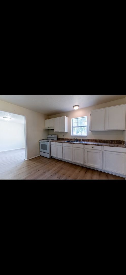 Building Photo - 2744 NW 57th St