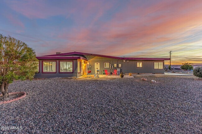 Building Photo - 11210 W Pueblo Ct