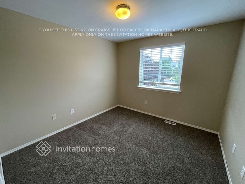 Building Photo - 14624 80th Ave E