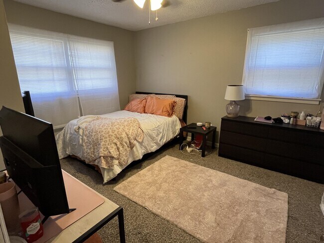 Building Photo - 3818 30th St