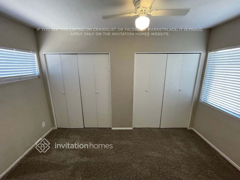Building Photo - 6108 N 71st Dr