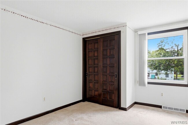 Building Photo - 306 Sagewood Terrace