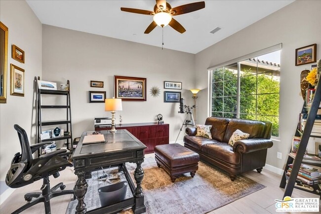 Building Photo - 81 Claret