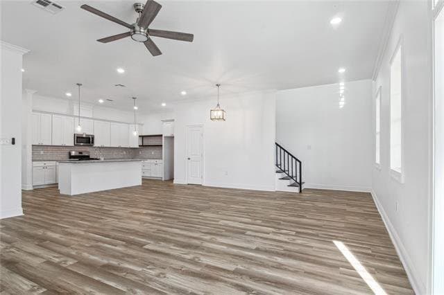 Building Photo - 424 Cougar Dr