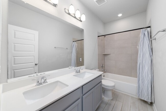 Building Photo - 906 Pismo Ln