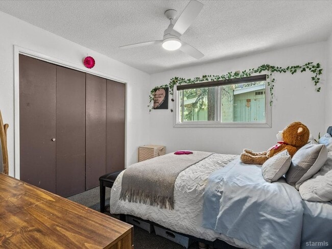 Building Photo - Nicely updated duplex 2Bd unit available s...