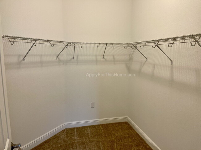 Building Photo - Single Family Dream Home in Gated Community