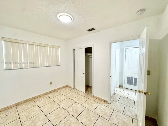 Building Photo - 1171 NW 58th Terrace