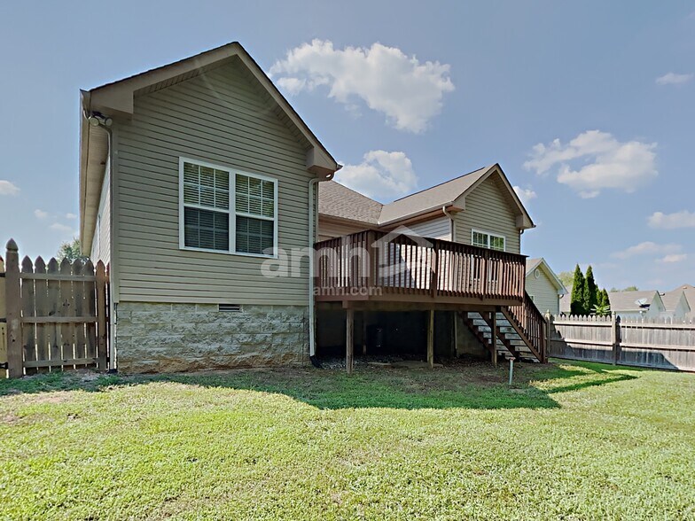 Building Photo - 977 Chesire Way