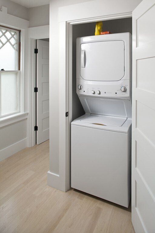 Building Photo - 397 Washington St