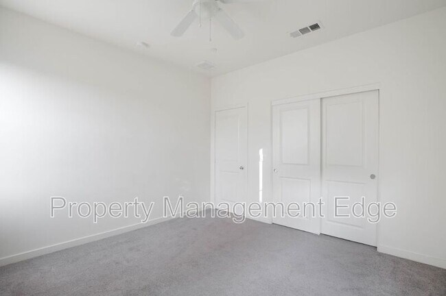 Building Photo - 4104 Vela Wy