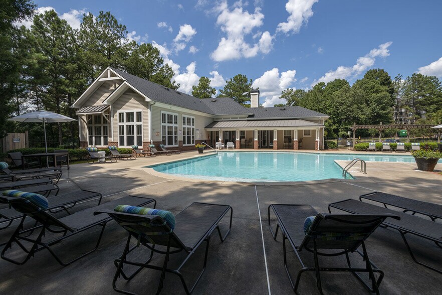 The Glen at Lanier Crossing 10 Glenwood Way Stockbridge GA 30281