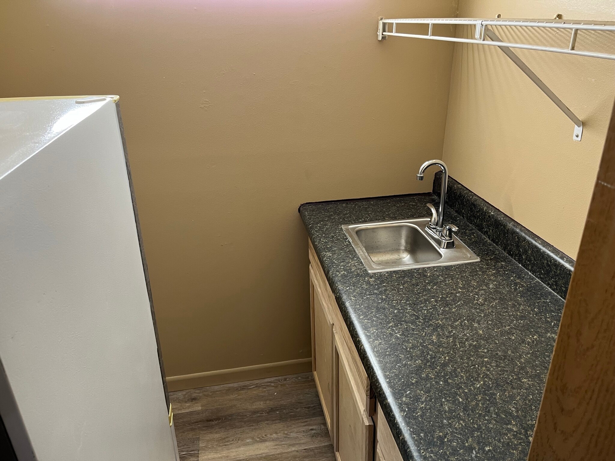 Building Photo - 1652 Barney Bass Rd