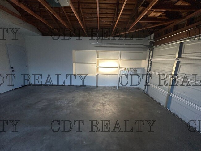 Building Photo - 717-725 California Street