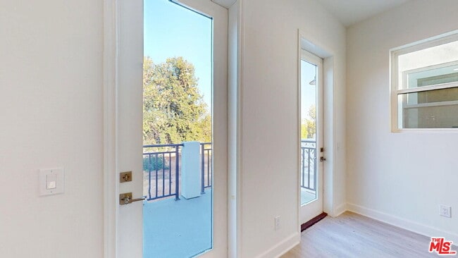 Building Photo - 8474 N. Camelia Court