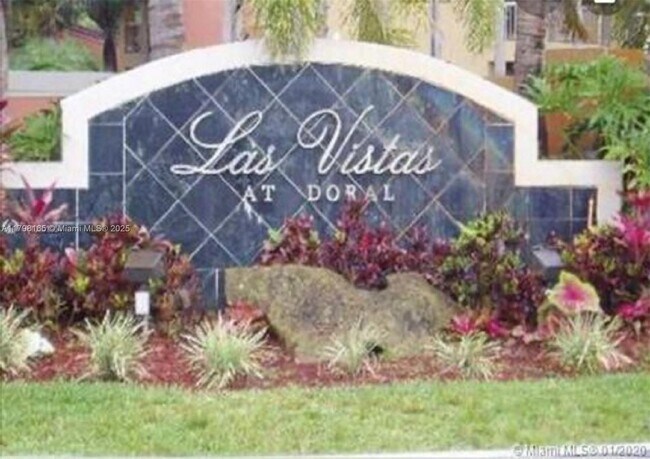 Building Photo - 8373 Lake Dr