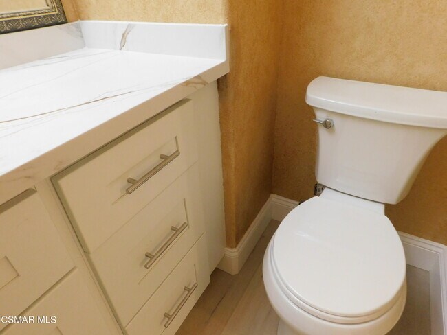 Building Photo - 4887 Santo Dr