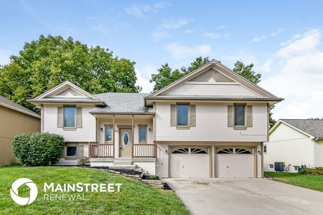 Building Photo - 207 Mesa Dr