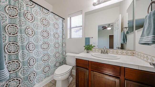 Building Photo - 15670 W Monterosa St