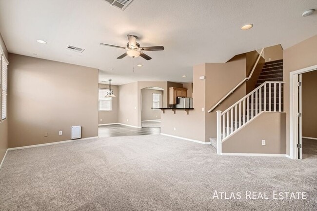 Building Photo - 7198 Clear Range Ave