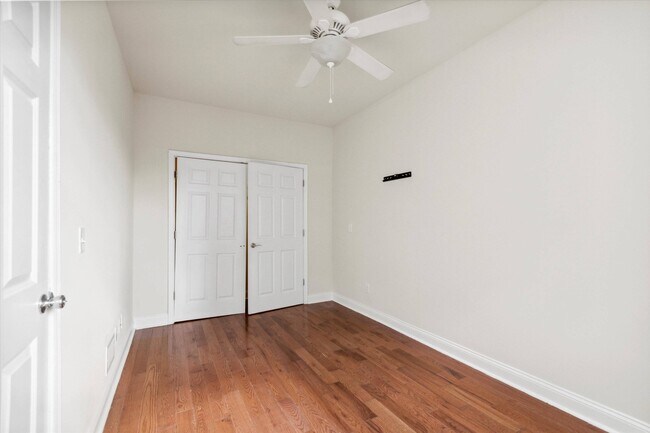 Building Photo - 1906 N 18th St