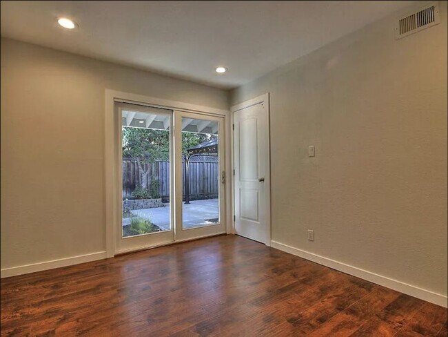 Building Photo - Highly Desirable 4BD/2BA Home in San Jose's Rancho Santa Teresa neighborhood!