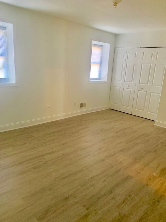 Building Photo - 3 Bedroom Townhouse Stafford County Freder...