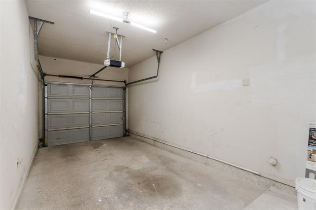 Building Photo - 5590 Spring Valley Rd