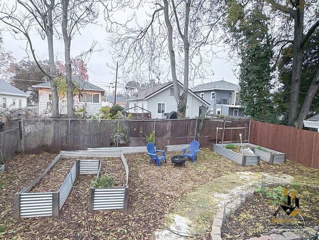 Building Photo - 3107 San Carlos Wy