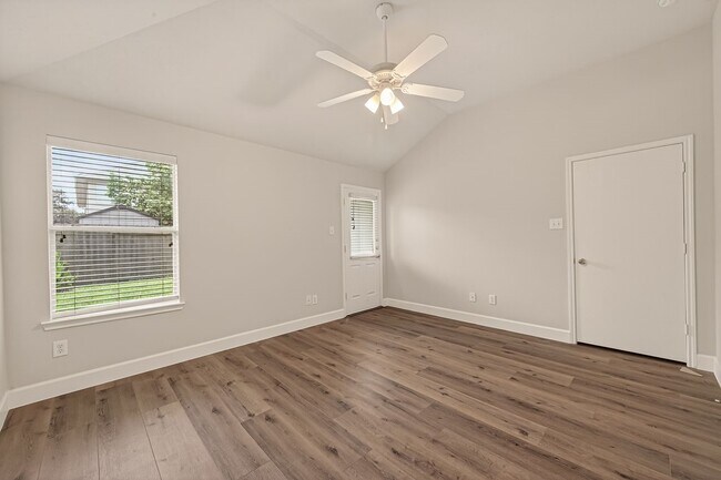 Building Photo - 6739 Windy River Ln