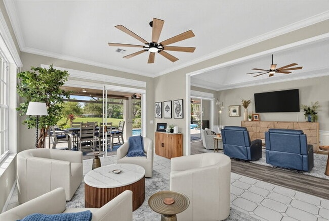 Building Photo - Winter season on the Boca Royale golf course, furnished pool home with club membership