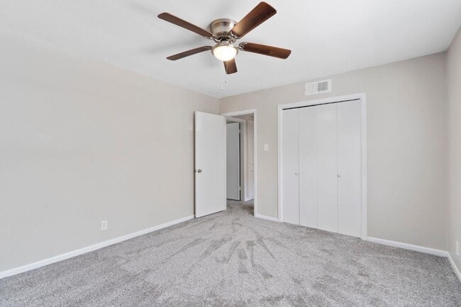 Building Photo - 1813 Woodland Ave