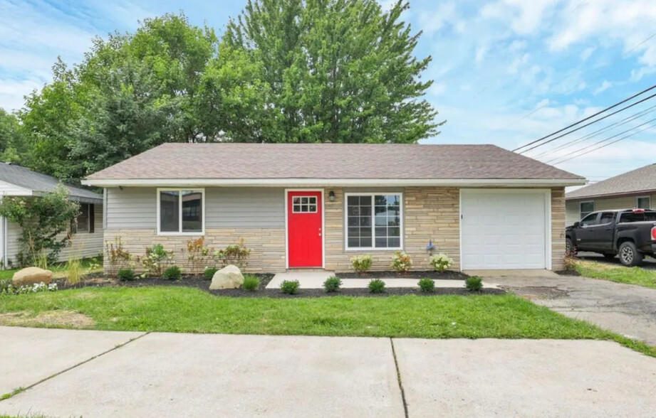 Front of houe - 2915 Parsons Ave