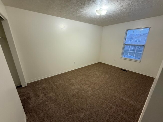 Building Photo - 3719 Trent Cir