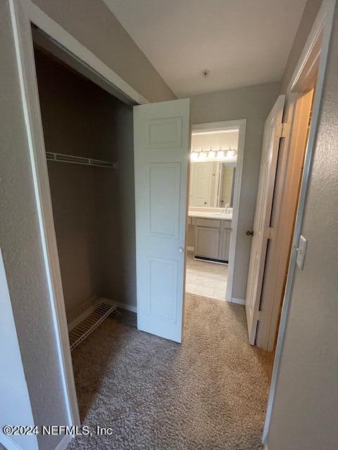 Building Photo - 7800 Point Meadows Dr