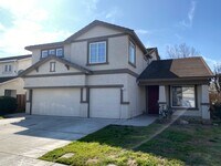 Building Photo - 6 bedroom in Manteca!