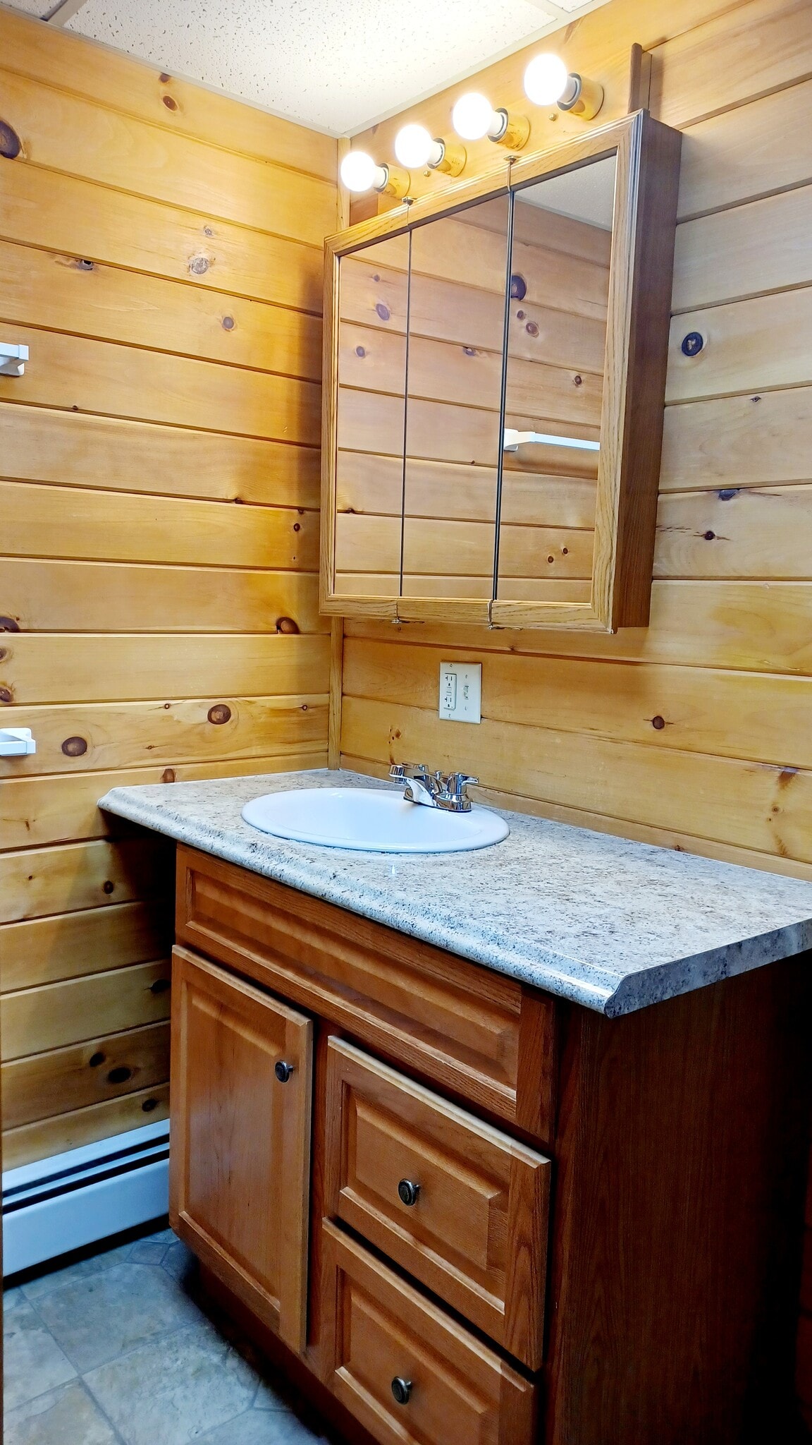 Building Photo - 32 Stagecoach Rd