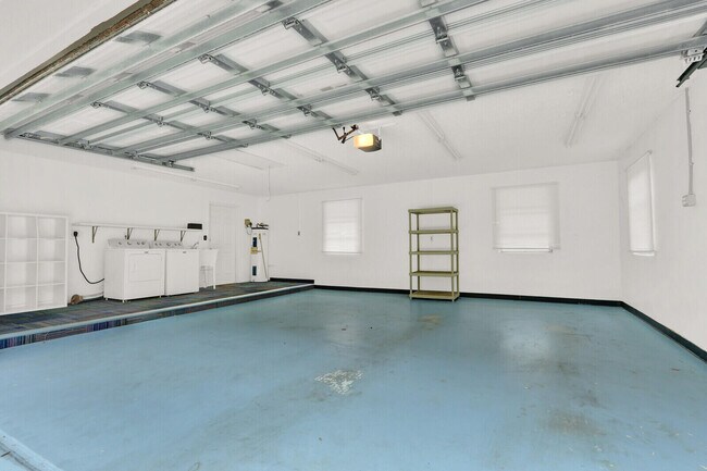 Building Photo - 4529 Square Lake Dr