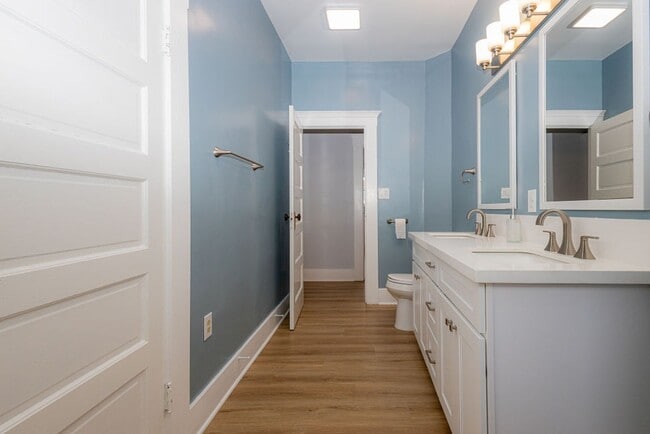Building Photo - Fully Renovated Craftsman Home, 3-Bedroom,...
